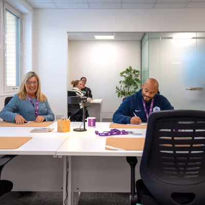 Capital Drive, Linford Wood Image 9