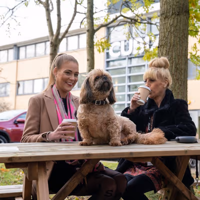 Capital Drive, Linford Wood Image 7