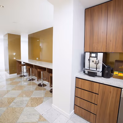 One Mayfair Place, Mayfair Image 6