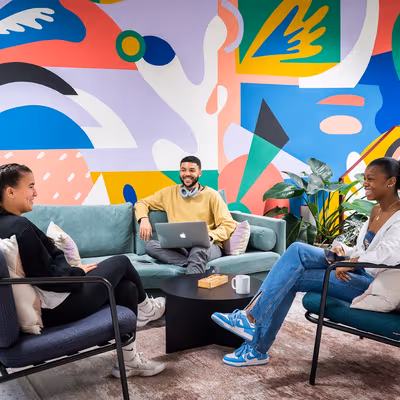 2 Whitechapel Road, Greater London Image 5