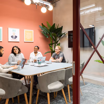 2 Whitechapel Road, Greater London Image 13