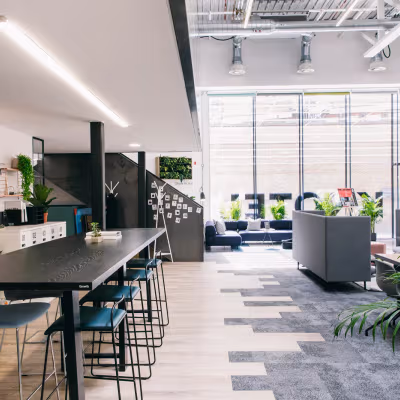 15 Hatfields, South Bank Image 8