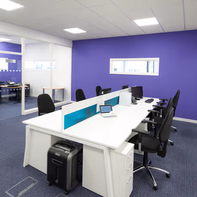 Marsh Way, Rainham Image 11