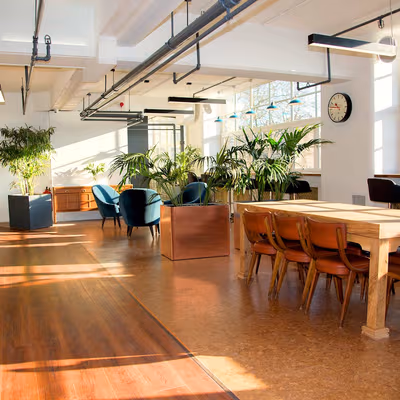 40 Bowling Green Lane, Greater London Image 4