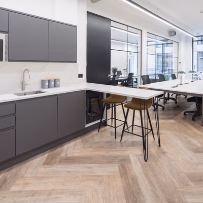 11 Cursitor Street, Greater London Image 13