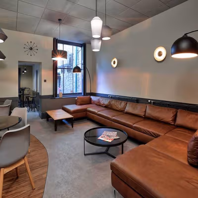 28 Cathedral Road, Pontcanna Image 7