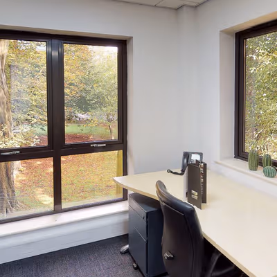 28 Cathedral Road, Pontcanna Image 2