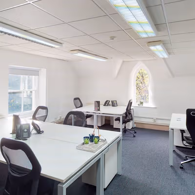 28 Cathedral Road, Pontcanna Image 5