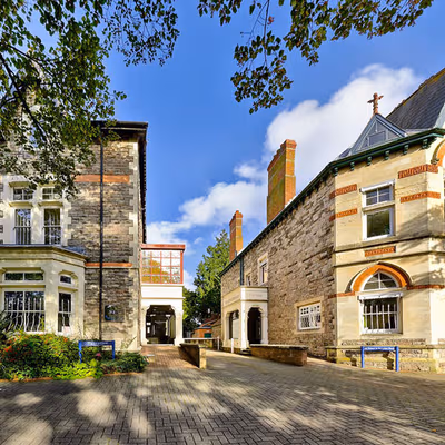 33 Cathedral Road, Pontcanna Image 7