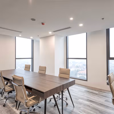 4 Ton That Tung, Kim Lien Image 1