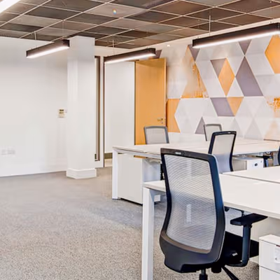 117 Waterloo Road, Greater London Image 5