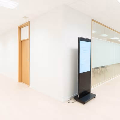 Sukhumvit Road, Khet Khlong Toei Image 27