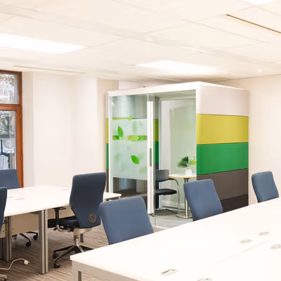 2A Charing Cross Road, Greater London Image 1