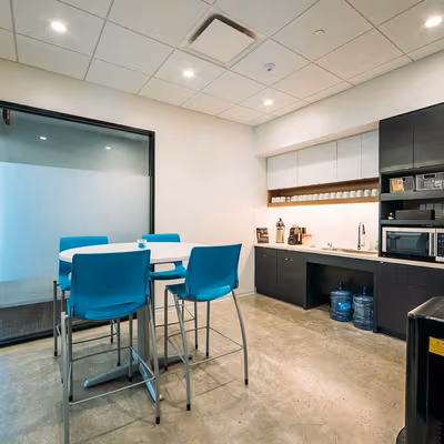 22211 W I-10, San Antonio Image 9