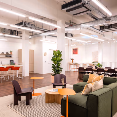 31/34 Alfred Place, Greater London Image 11