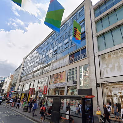213 Oxford Street, Greater London Image 9