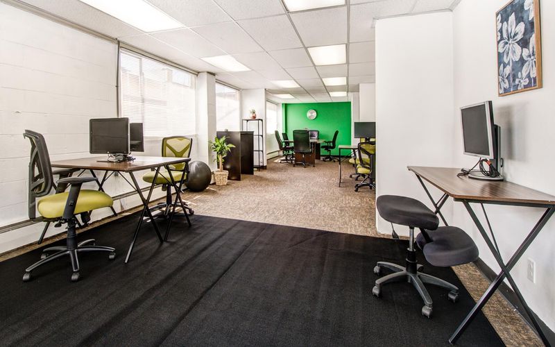 9030 35th Avenue Sw, Seattle, 5 DESKS 9030 35th Avenue Sw, Seattle Image 1