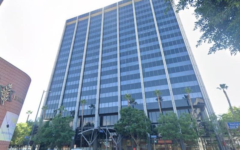 15760 Ventura Blvd, Encino Image 15