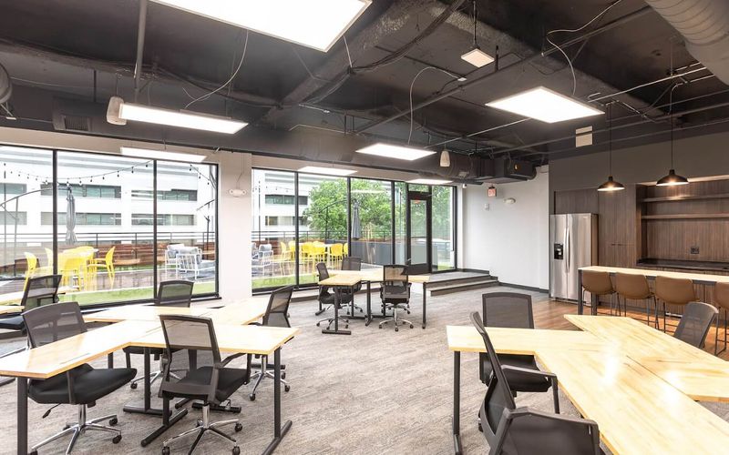 1122 Lady St, Columbia Image 1