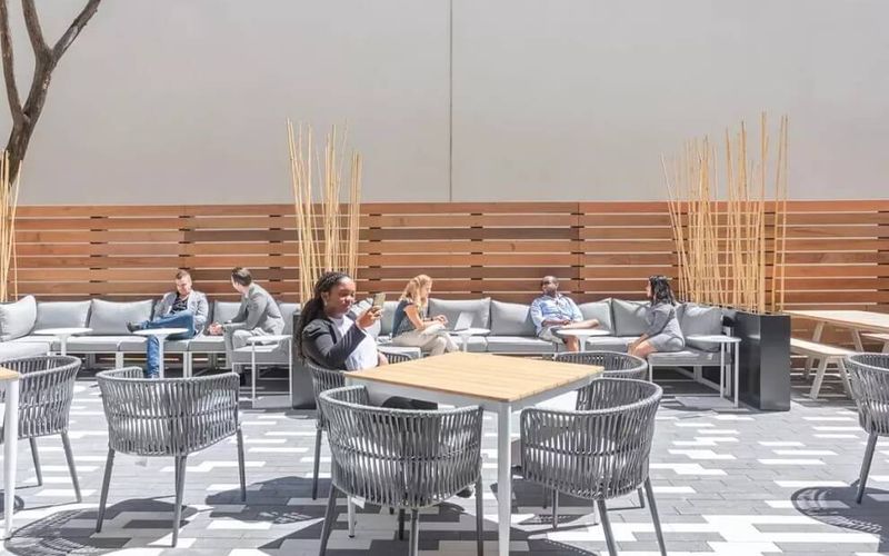 2125 Biscayne Blvd, Miami Image 9