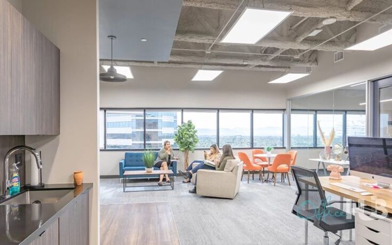 2828 N Central Ave, Phoenix Image 3