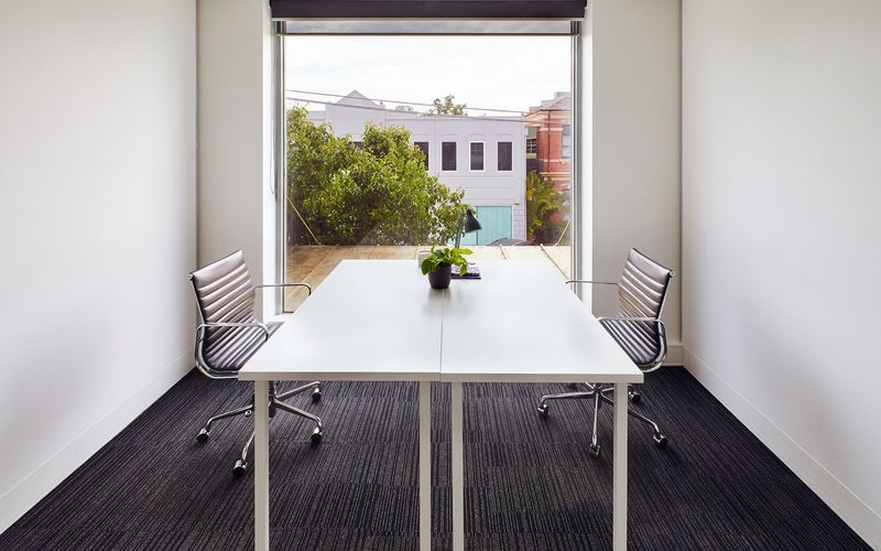 6 Riddell Parade, Elsternwick Image 4