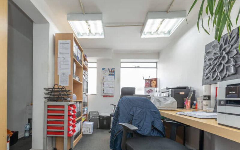 145-147 Boston Road, Ealing Image 3