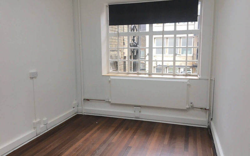 65 Margaret Street, Fitzrovia Image 2