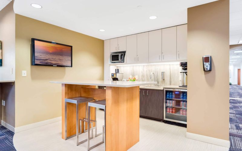 15720 Brixham Hill Ave, Charlotte Image 7