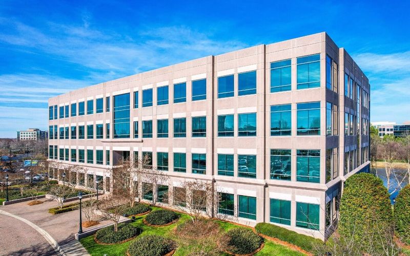 15720 Brixham Hill Ave, Charlotte Image 8