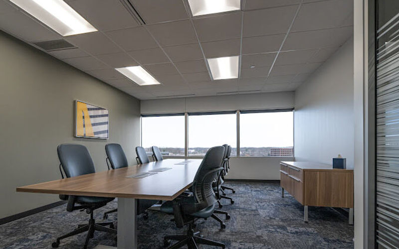 4555 Lake Forest Dr, Cincinnati Image 5