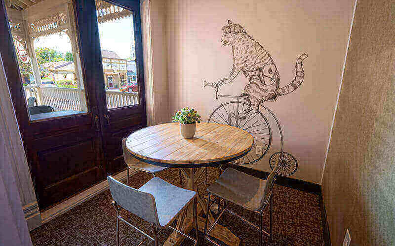 75 N Main St, Zionsville Image 6