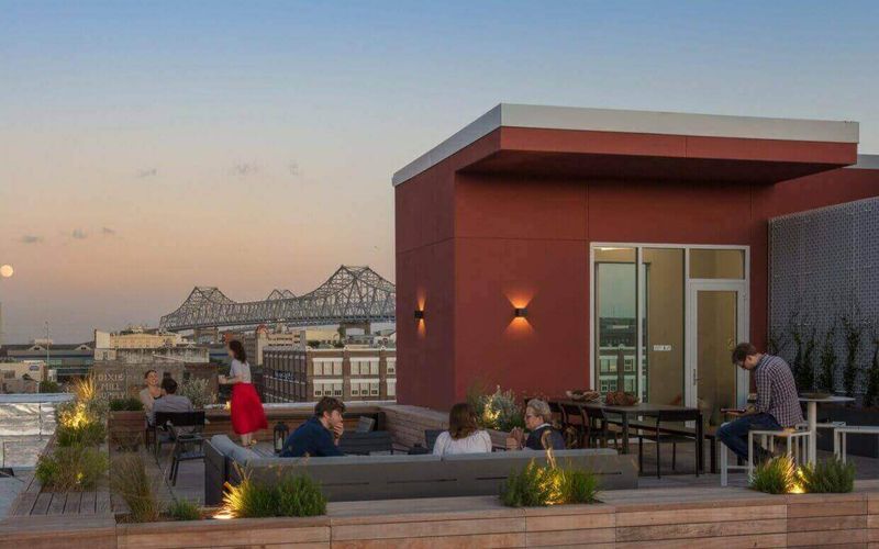 900 Camp St, New Orleans Image 4