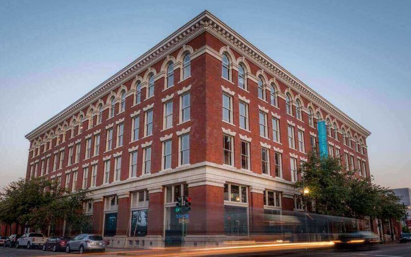 900 Camp St, New Orleans Image 9