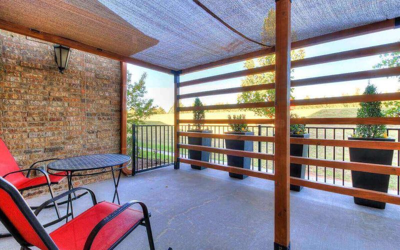 2524 North Broadway, Edmond Image 2