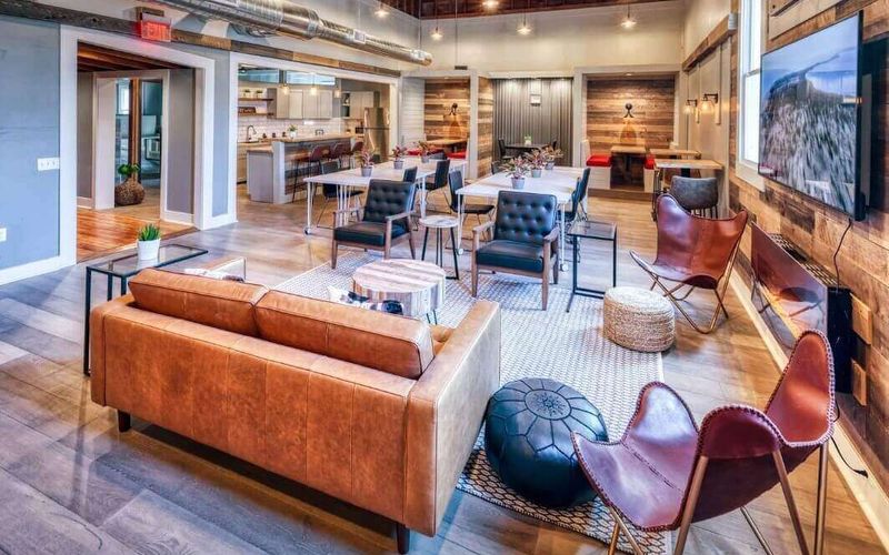 206 S Market St, Elizabethtown Image 5