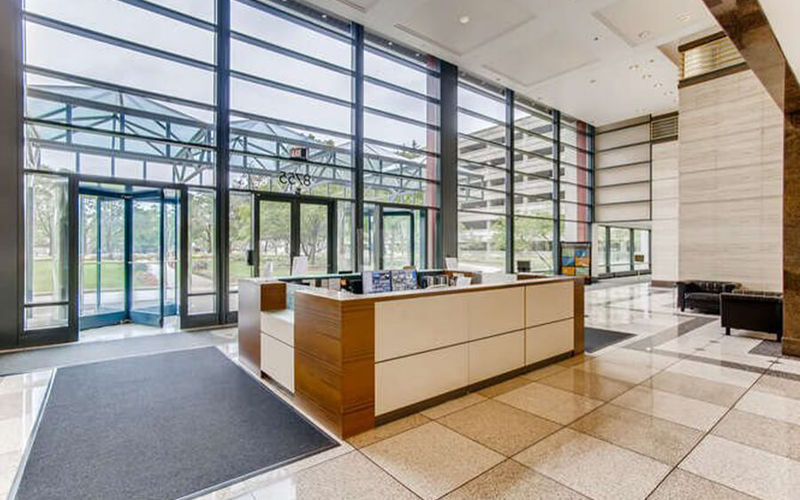 8745 W Higgins Road, Chicago Image 1