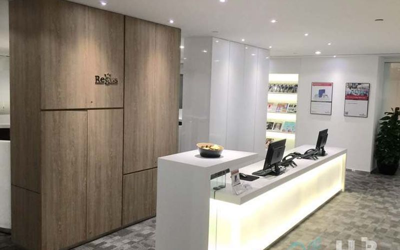 181 Queen’s Road Central, Hong Kong Island Image 3