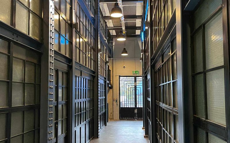 7-9 Ingate Place, Battersea Image 8