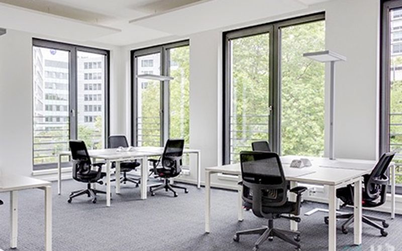 388 Kwun Tong Road Kwun Tong, Kowloon Image 1