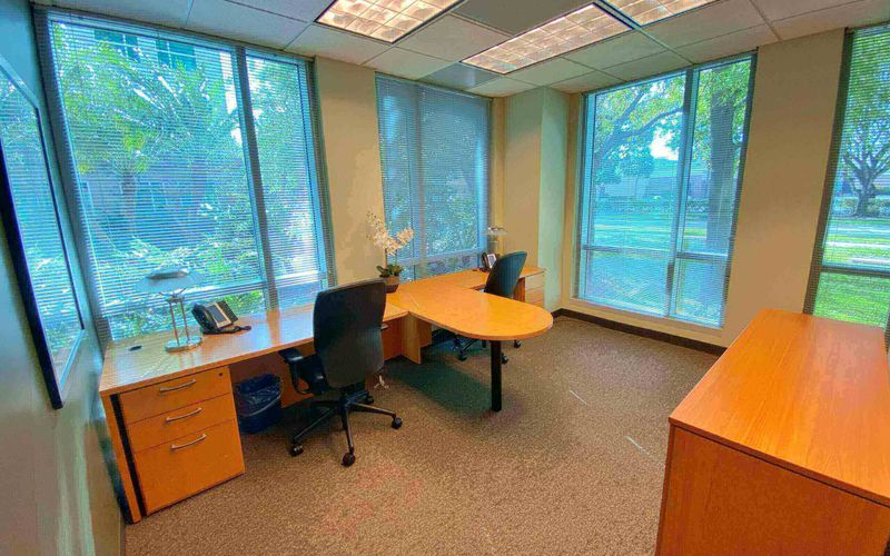 2385 Nw Executive Center Dr, Boca Raton Image 3