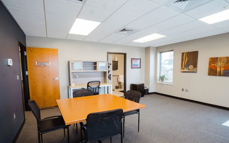 1035 Se Quincy St, Topeka Image 4