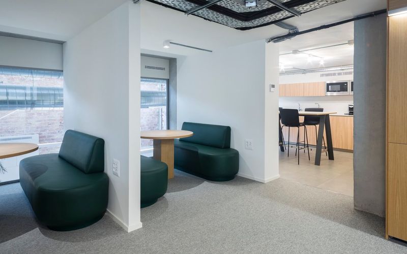 186 Carrer Del Perú, Barcelona Image 4