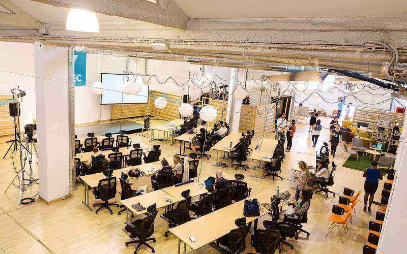 27 Carrer DE Blesa, Barcelona Image 4