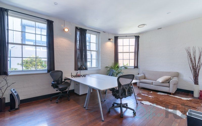 20 Hutchinson Street, Surry Hills Image 1