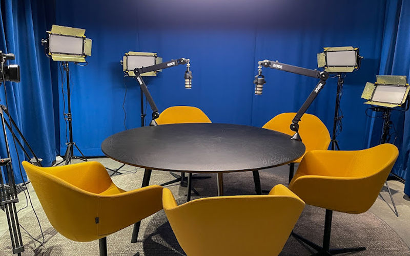 1575 W Georgia St, Vancouver Image 4