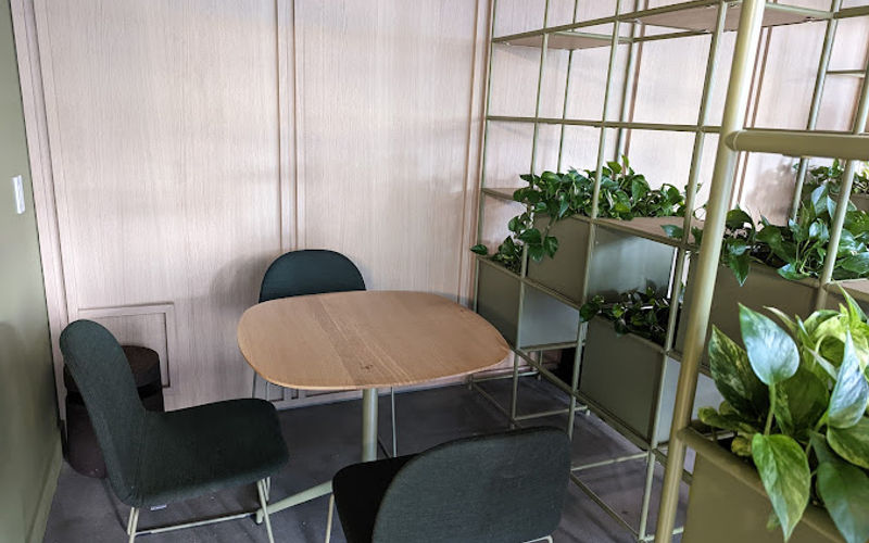 1575 W Georgia St, Vancouver Image 2