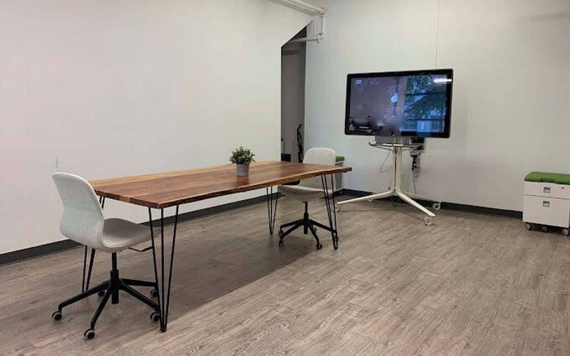 50 Lonsdale Ave, North Vancouver Image 1