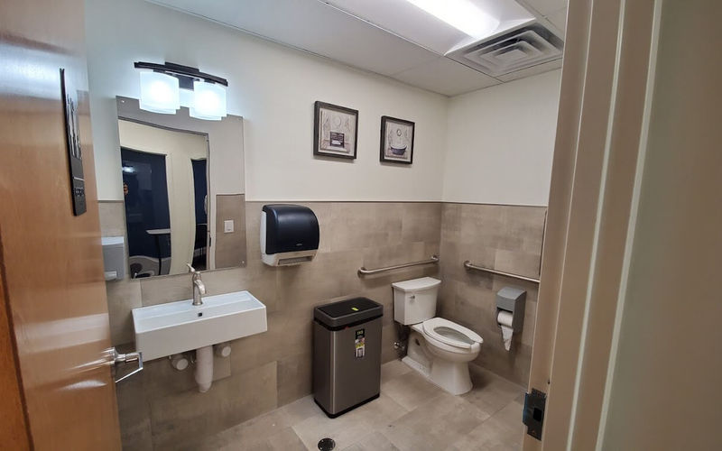 2035 Hamburg Turnpike, Wayne Image 8