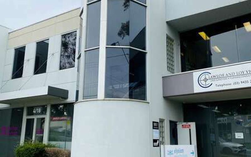 18 Sherbourne Road, Briar Hill Image 11